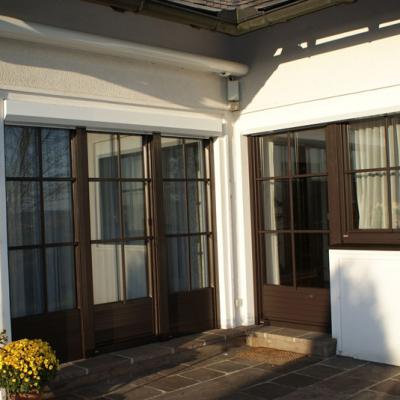 Balkontüren und Fenster